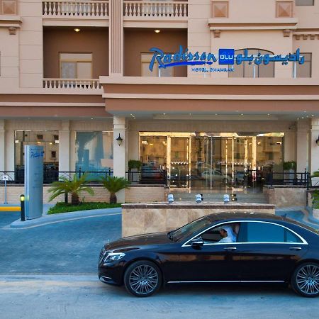 Radisson Blu Hotel, Dhahran Al Khobar Exterior foto