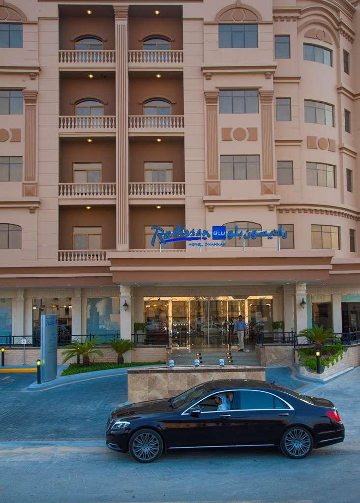 Radisson Blu Hotel, Dhahran Al Khobar Exterior foto